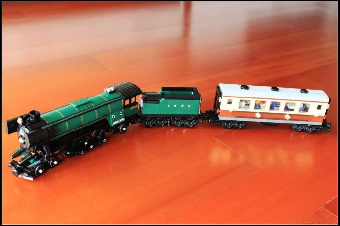 LEPIN 21005 1085Pcs Technic Series Emerald Night Train Model Building Kit Block Bricks Toys Compatible with legeod