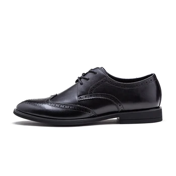 Westlink Top Layer Cow Leather Brogue Carving Men Business Casual Shoes Black ZG 2017 Spring New