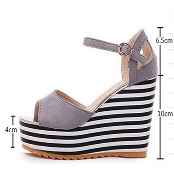 2017 summer new style fashion exposed toes thick soles wedge heel waterproof platform crossed with buckle female sandals