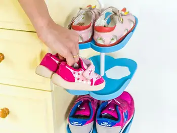 Cartoon Child Shoe Rack Baby Shoes Holder Kid`s Shoes Rack Home Storage Rack Shoe Rack