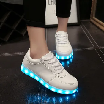 7 Color Led White Sneakers Flat Women's Lighted Up Skateboarding Shoes Luminous Shoe USB Recharged EUR35-44 Plus Size