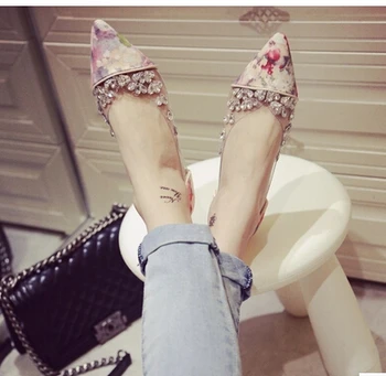 Rhinestone Flat Shoes Women Autumn 2016 Female Personalized Floral Print Pointed Toe Fashion Flats Ladies Shoes