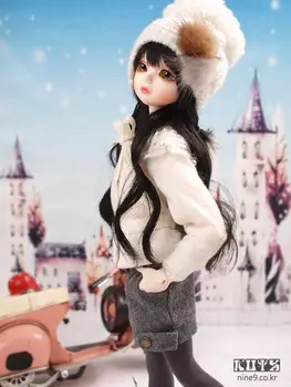 1/4th scale 42cm BJD doll nude with face Make up, SD doll Winter girl.not included Apparel and wig