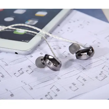 Ipsdi New 3.5mm In-Ear Earphones Super Bass Noise Isolating Earbuds Ergonomic Comfort-Fit with Mic HiFi Headset for Iphone 6s 6