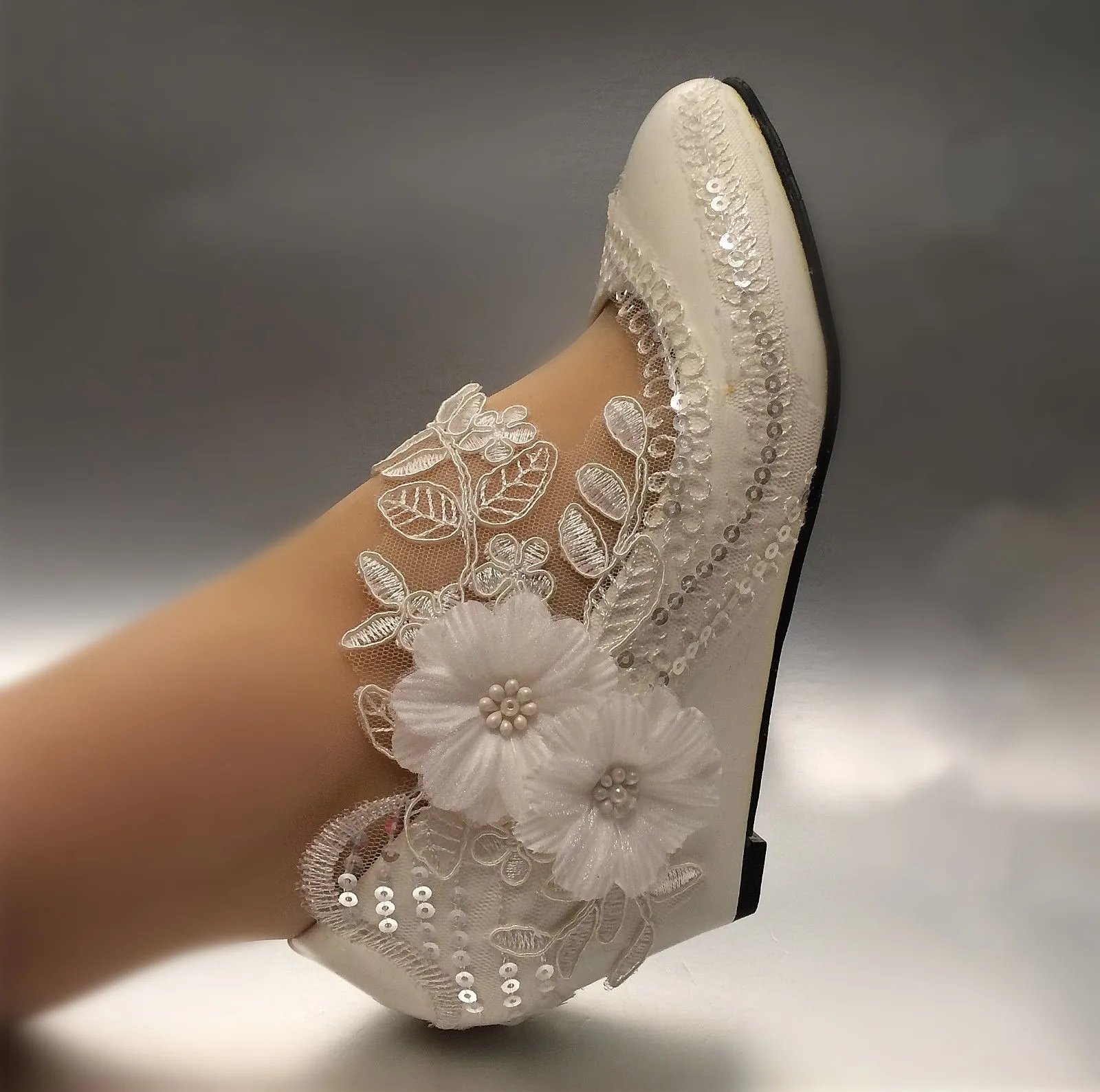 Dress Shoes Women Pumps Shoes Patent Leather Round Toe Bling Wedges Heel lace wedding shoes