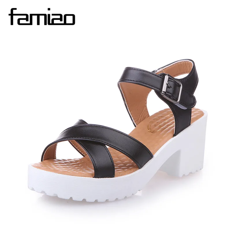 Sandalias Mujer 2016 Summer Gladiator Sandals Women Aged Leather Flat Fashion Sandals Comfortable Ladies Shoes