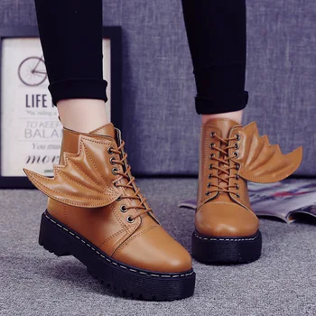 2017 New Spring Detachable Wings Women Motorcycle Boots Punk Style Martin Boots Faux Demon Boots Botas Muje
