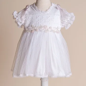 Vintage Little Girl Dress Lace Appliques Short Sleeves Scoop Mid-calf Satin Silk Baby Christening Baptism Gowns with Bonnet