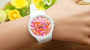 Korean Fashion Minimalist Harajuku Male Couple Watches Female Students Korean Casual Retro PVC strap Belt Quartz Wrist watch