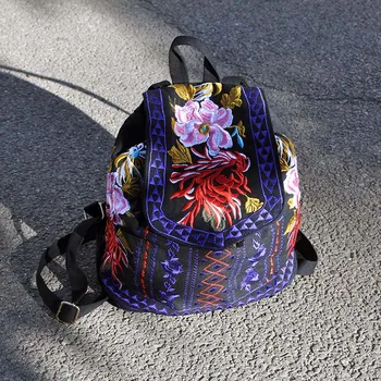 2017 NEW Fashin Ethnic Style Geometric Embroidery Backpack For Ladies Classy Classic Drawstring Back Bag Women Designer Rucksack