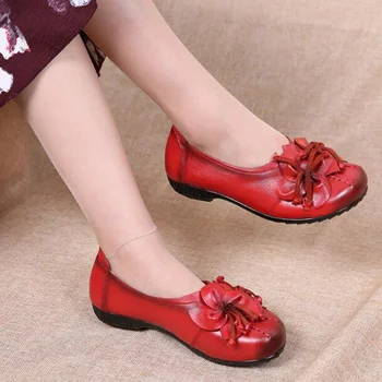 2017 New spring Flowers Handmade Shoes Women's Floral Soft Bottom Flat Shoes Folk Style Grain Leather Female Flat Heel Shoes