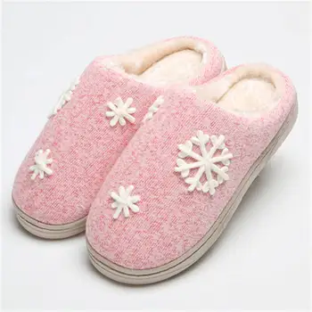 Trend top Cartoon winter cotton slippers for women and men Home Furnishing couple thickening bottom lovely indoor warm shoes