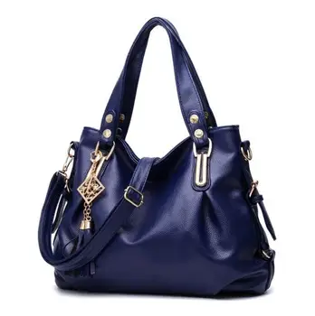 2017 new hot blue black and red tassel soft leather handbag retro hand shoulder Messenger Messenger bag HL6168