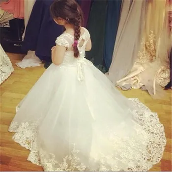 2017 Girls Pageant Dresses Ball Gown Lace Up Cap Sleeves First Communion Gown Appliques Flower Girl Dresses for Weddings Vestido