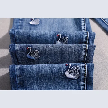 Refeeldeer Embroidery Jeans Women 2017 Spring High Waist Mom Jeans Female American Apparel Boyfriend Pants Regular Jeans Femme