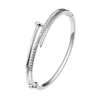 New Women Wristwatches Luxury Fashion Silver Rhinestone Bangle Watch Bracelet Set