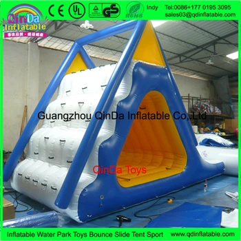2017 hot new products big triangle inflatable floating water slide