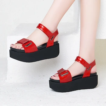 2017 Summer Fashion Sexy Girl Red Casual Sandals Wedges High Heels Platform Peep Toe Women Sandals Woman Party Wedding Shoes