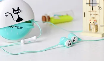 2017New Cartoon Earphone + Case bag + Retail Box Cute Anime Earphone cat 3.5mm headset with MIC kids gift