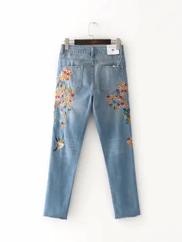 WISHBOP 2017 NEW WOMAN SUMMER Denim Jeans Sides with Flowers Birds Embroidered Cropped Trousers Frayed Hem WITH POCKETS