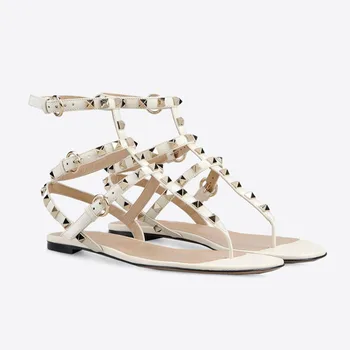 Sale 2017 Women Flat Studs Thong Sandals Gladiator Buckle Strap Block Heel Rivets Ladies Everyday Comfort Summer Shoes Plus Size