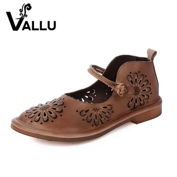 2017 Retro Style Genuine Leather Shoes Women Flats Round Toes Strap Carved Flower Fretwork Breathable Women Shoes