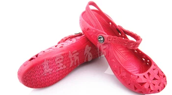 Women sandals platform sandals summer style plastic hole shoes summer flat sandals comfortable antiskid beach slippers