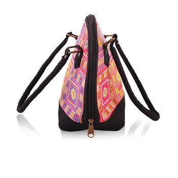 Embroidery Shell Bag Women Fashion Geometric Small Handbag Designer Ethnic Style Classy Casual Hand Bag Ladies Commute Handbag