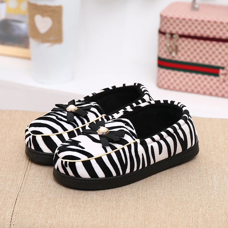 Lovely fenty fluffy Baotou Warm Slippers furin the spring and autumn dance women shoes Lovely couple female Household zebra