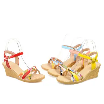 Women Sandals Ankle Strap Open Toe Platform Wedge Low Heels Medium Buckle Fashion Sexy Red Blue Pink Yellow Summer Ladies Shoes