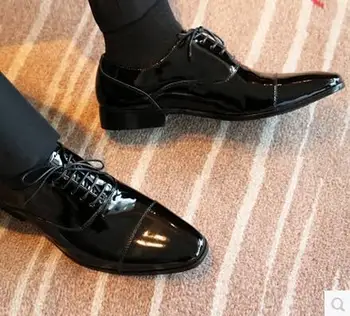 Hot 2017 Men's leather shoes paint wedding shoe business suits the glossy fashion cowhide SanJieTou oxfords male / 38-44