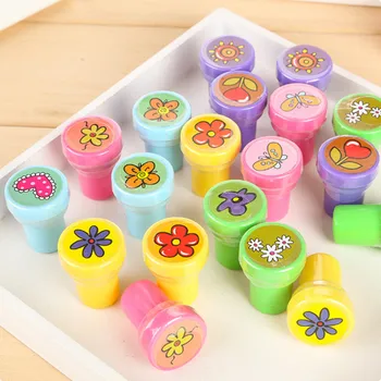 60PCS Flower Animal Self-ink Stamps Kids Party Favors Event Supplies for Birthday Party Christmas Gift Toys Boy Girl Goody Bag