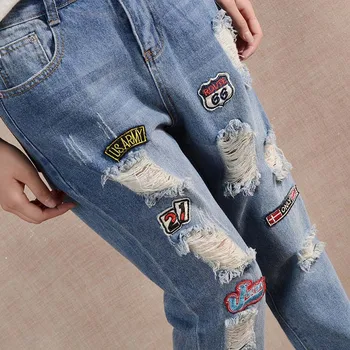 Slim Jeans For Women Winter Embroidery Patch Hole Jeans Female Ripped Ninth Pants Blue Denim Pencil Pants M042