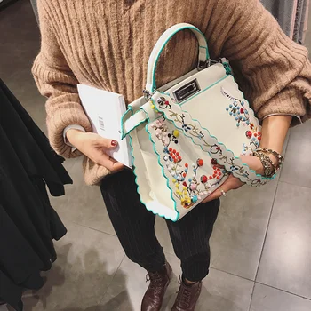 2017 Women Peekaboo Bag Embroidery Famous Brand Designer Tote Big Handbag Shoulder Bags Printing Rivet Waves Luxury Bags Purse