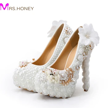 2016 Special Design Wedding Shoes White Pearl High Heel Bride Dress Shoes Lace Flower and Lovely Bear Platform Prom Party Pumps