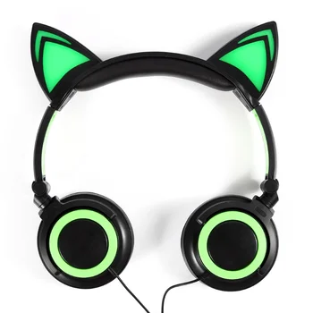 2017 New Cute Glow Cat Ear Headphones for Girls Led Cat Ears Headphone Children Luminous Gaming Headset with lights Casque Audio