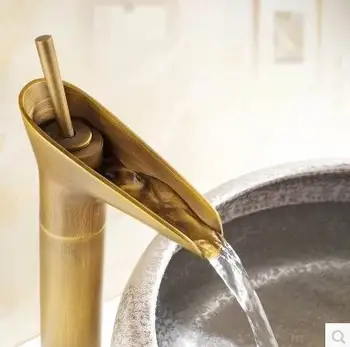 European retro home hotel bathroom artistic creativity matching antique copper basin glass waterfall faucet bronze