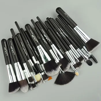 24pcs/set Women Female Facial Makeup Brushes Wooden Handle Facial Cosmetic Makeup Nylon Brushes Tools Set