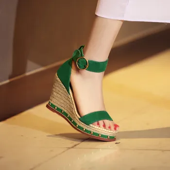 Summer woman shoes high heels platform wedges sandals gladiator sandals Green 2017 Fashion rivets suede women peep toe pumps