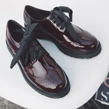 Patent Leather Flats Oxford Shoes Women vintage Brogue Shoes Brand Designer 2017 Fashion British style Womens Flat Leather Shoes