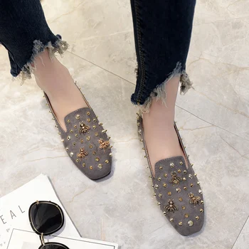 2017 Spring Shoes All-Match Square Toe Little Bees Women Loafers Shallow Mouth Casual Pedal Rivet flats
