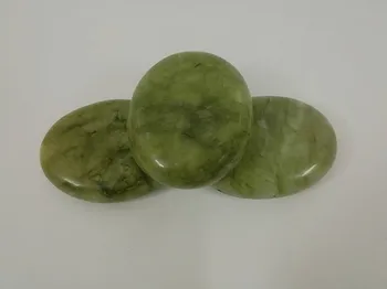 4 pcs 6cm*8cm natrual hot spa Green stone essential oil massage rocks energy stone for body massage