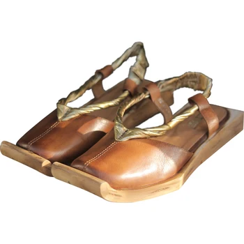 Fashion sandals women 2017 personality summer women shoes Baotou sandals square toe rubber outsoled