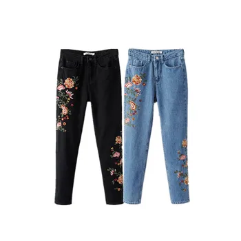 2017 New Black and Blue All-Match High Waisted women jeans Vintage heavy Craft Embroidery Flower slim straight jeans pants