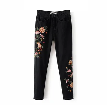 2017 New Black and Blue All-Match High Waisted women jeans Vintage heavy Craft Embroidery Flower slim straight jeans pants