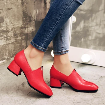 Brand Modern Fancywork Women Shoes 2017 Square Toe Med Heel Shoes Women Loafers Square Heel Slip On Designer Ladies Girls Shoes