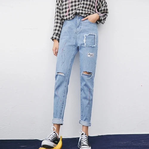 High Waist Jeans Woman 2017 Japan Fashion Color Painted Letter Embroidery Patchwork Ripped Hole Denim Pants jeans feminino 3084