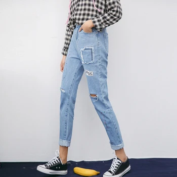 High Waist Jeans Woman 2017 Japan Fashion Color Painted Letter Embroidery Patchwork Ripped Hole Denim Pants jeans feminino 3084