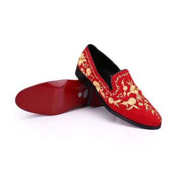 2017 Luxury Fashion New Floral Embroidered Chinese Style Shoes Slip On Mens Loafers Leather Wedding Shoes Flat Plus Size 38-46