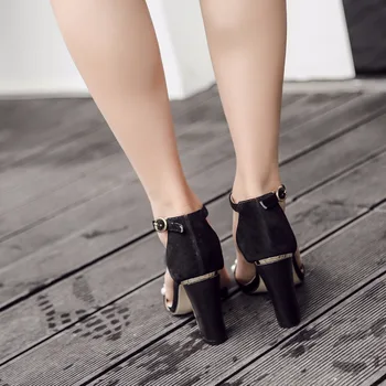 2017 Summer Sexy Girl Pearl Red Hollow Out Ankle Buckle Strap Thick High Heels Women Peep Toe Sandals Woman Casual Shoes